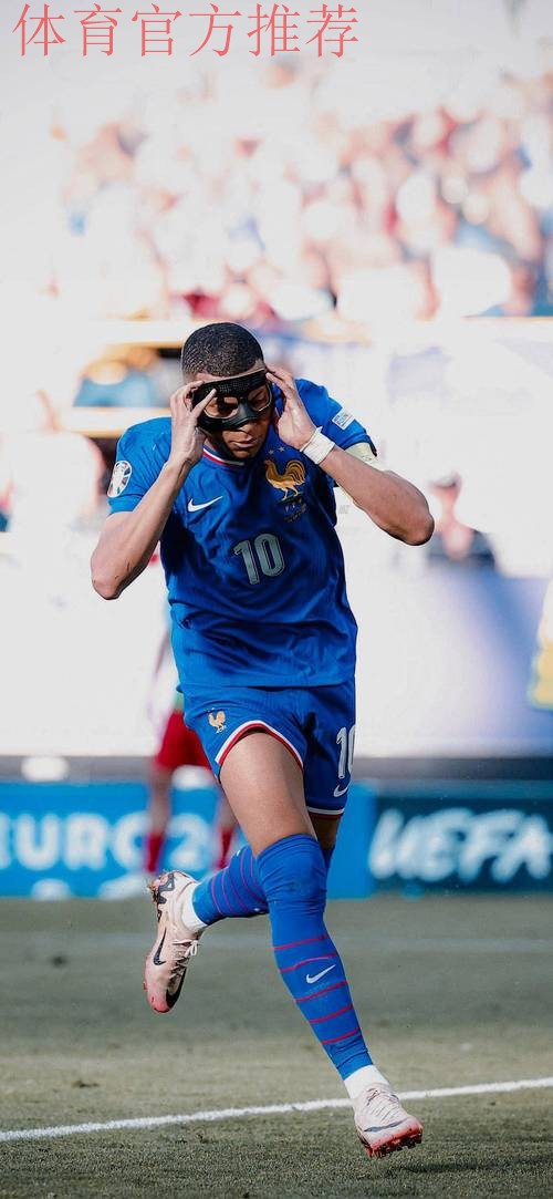 熊皇拒绝续约:要3000万年薪 比肩姆巴佩!皇马面临4种选择 熊皇拒绝续约:要3000万年薪 比肩姆巴佩!皇马面临4种选择